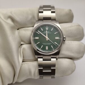 Rolex Oyster Perpetual 36 Full set , Anno 2022 | Con scatola e documenti originali 7.850 €