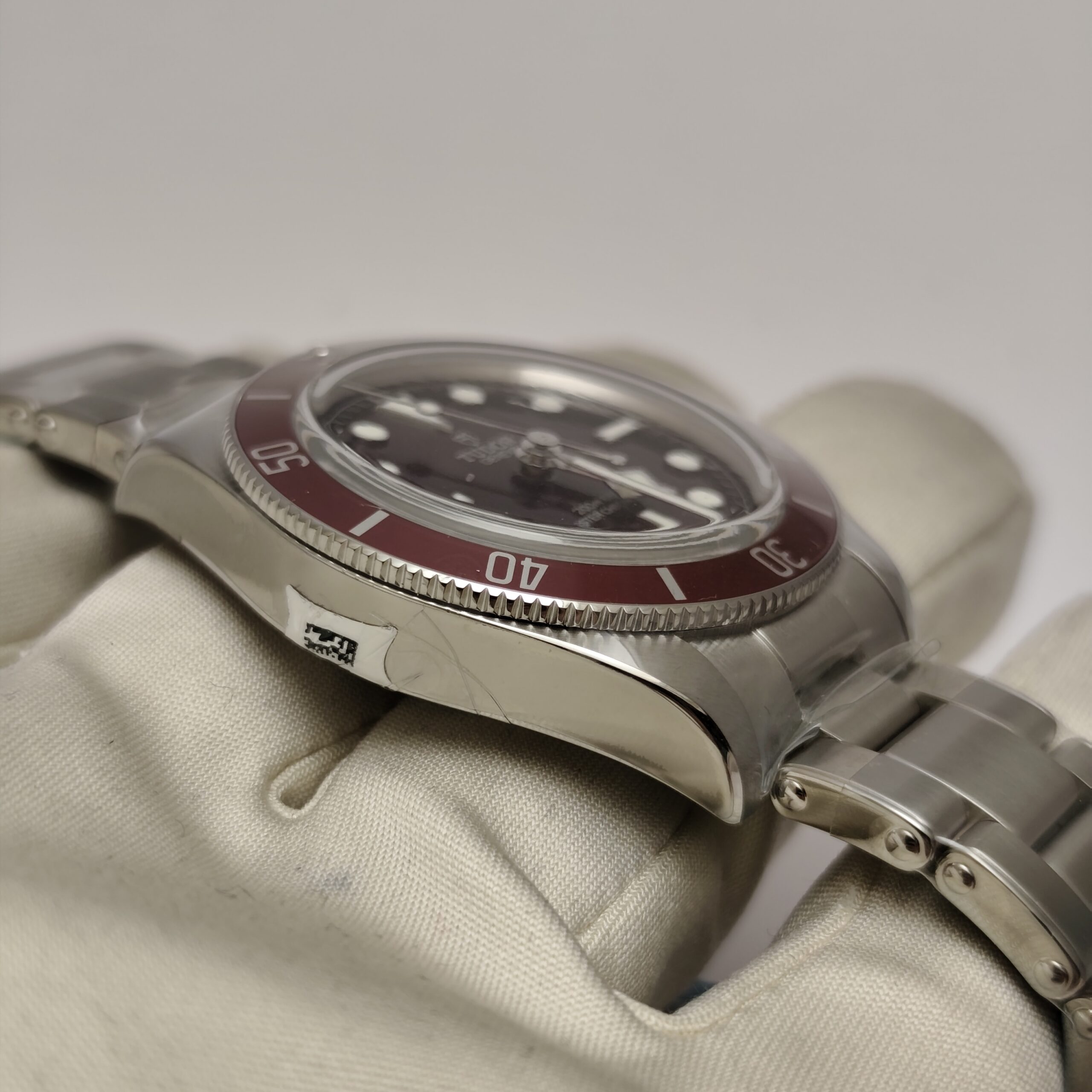 Tudor Black Bay 58 Quadrante rosso Scatola e Garanzia - Image 5