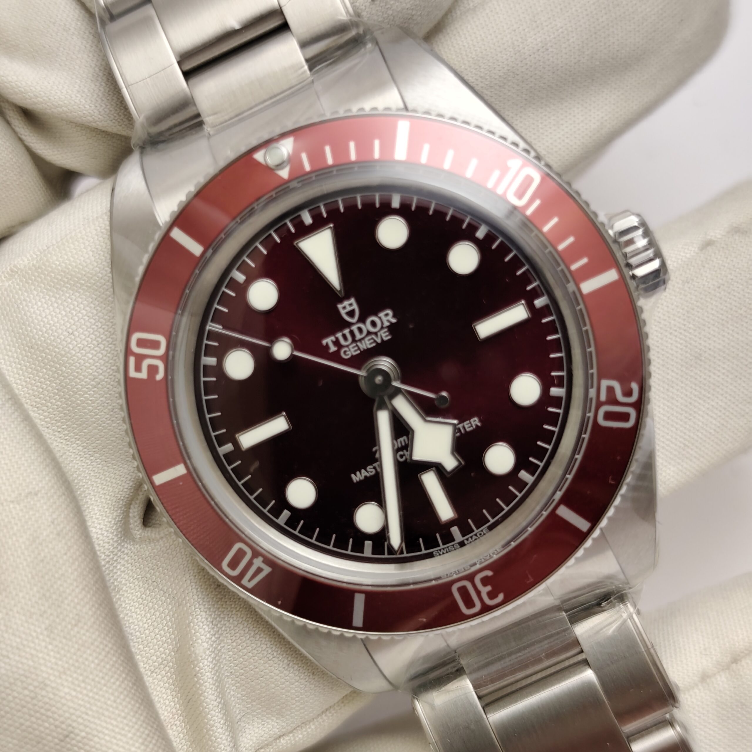 Tudor Black Bay 58 Quadrante rosso Scatola e Garanzia - Image 3